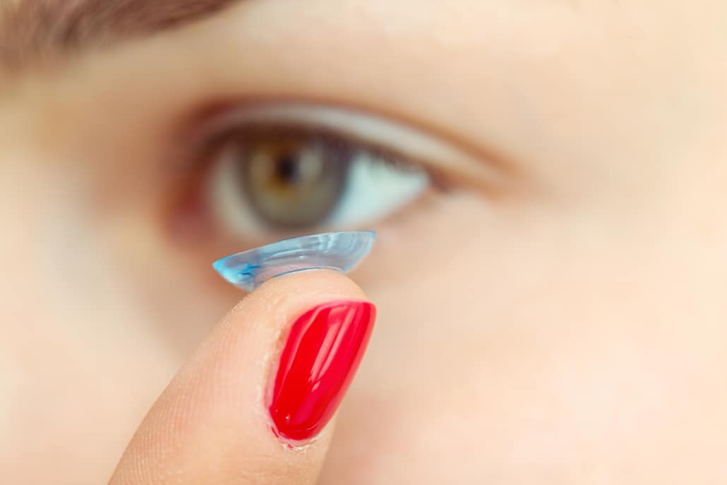 Disposable bifocal contact lens
